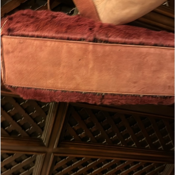 Chanel Fur Bag - Picture 3 of 8